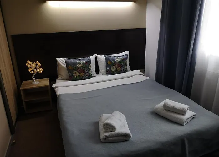 Orange Hotel